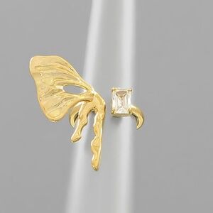 Baguette & Butterfly Ring
